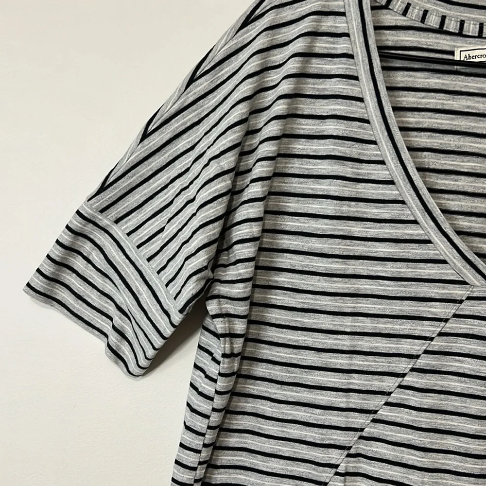 Abercrombie & Fitch tshirt dress - Picture 4 of 10